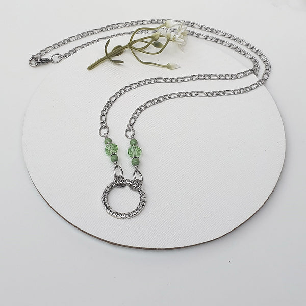 SPRING GREEN GLASSES CHAIN